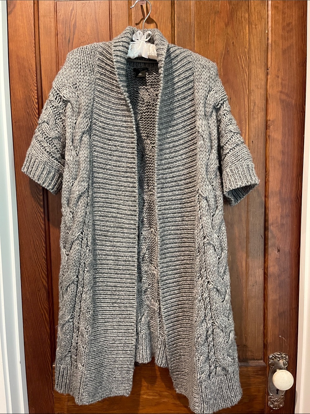 Ann Taylor Gray Cable-Knit Short-Sleeve Open Cardigan